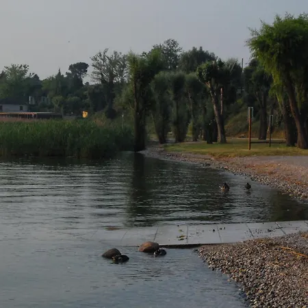 Oda ve Kahvaltı Relais Corte Bergamini Peschiera del Garda