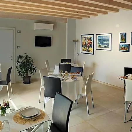 Relais Corte Bergamini فندق مبيت وإفطار بسكييرا ديل غاردا