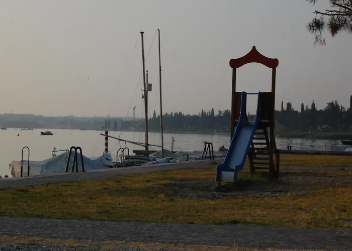 Bed and Breakfast Relais Corte Bergamini 4*